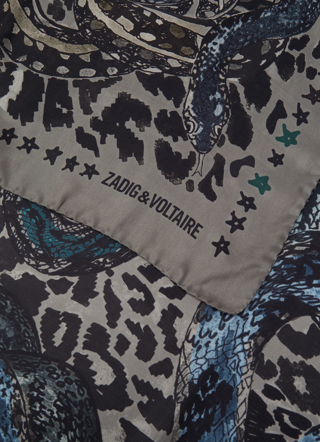 Zadig&Voltaire Billie Snakes sjaal in zijdeblend 125 x 125 cm - detail 2 grijs