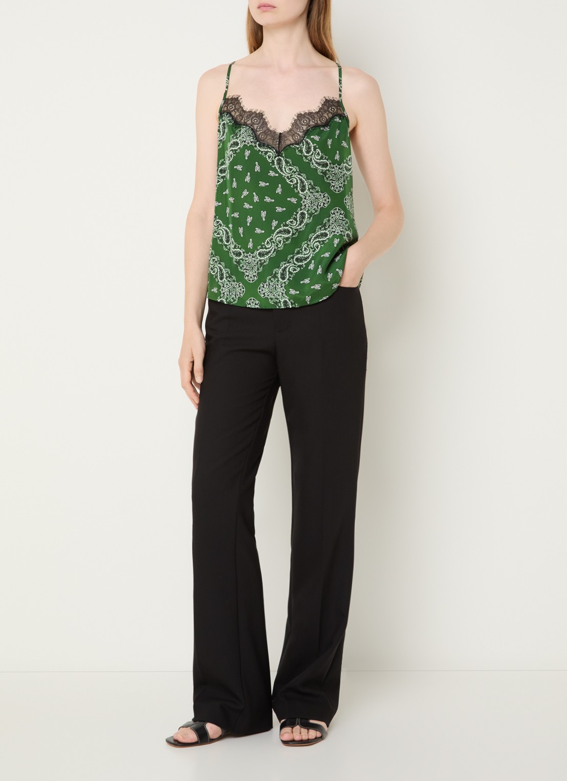 Zadig&Voltaire Cespa spaghettitop van zijde met details van kant en paisley dessin - voorkant 2 groen