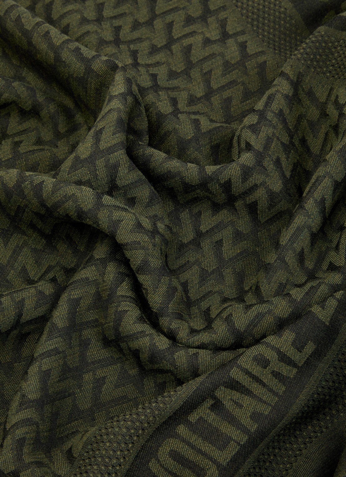 Zadig&Voltaire Initiale Glenn sjaal met print 135 x 135 cm  - detail 3 groen