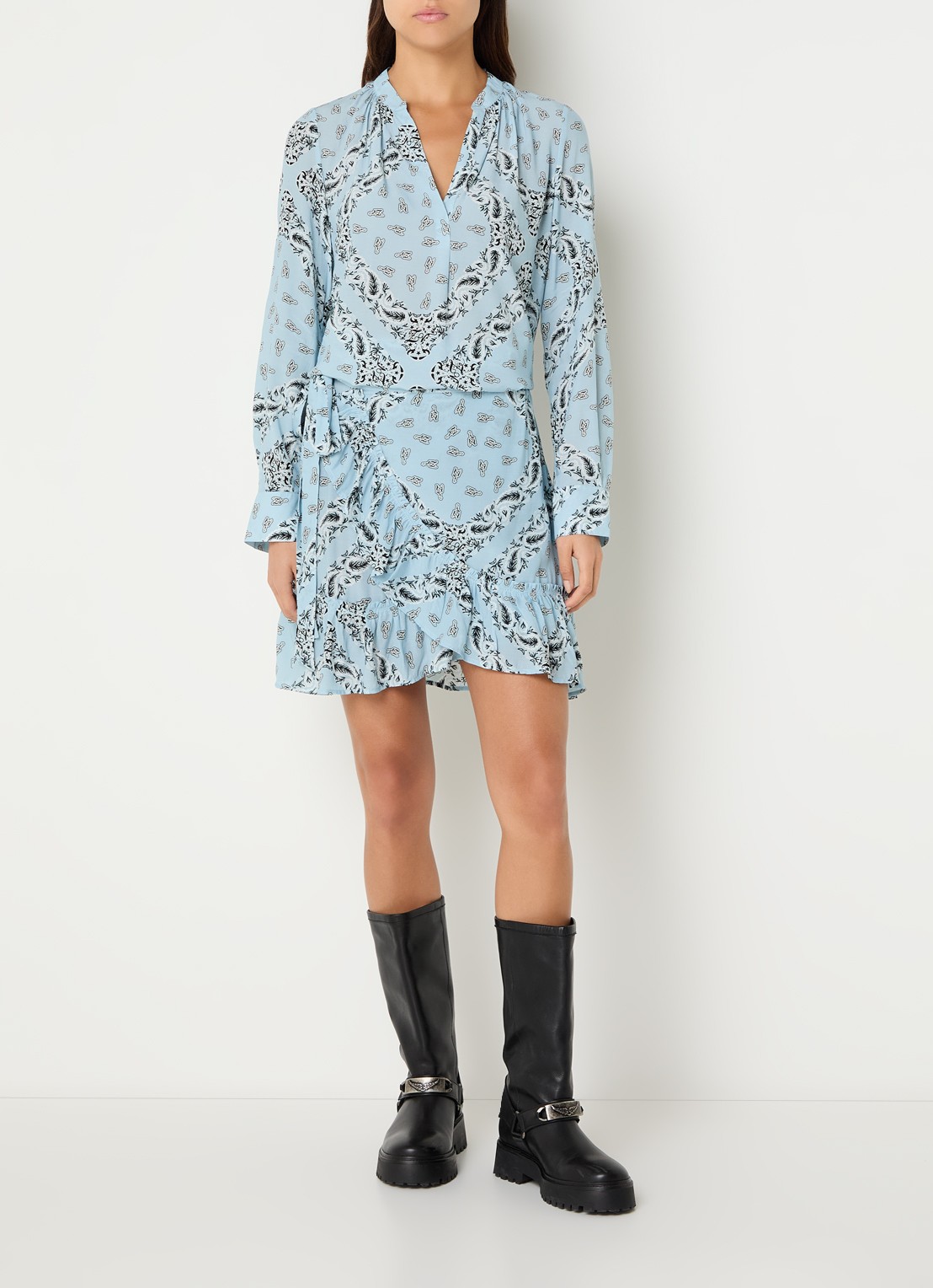 Zadig&Voltaire Jupiter mini rok met volant en paisley dessin - voorkant 3 lichtblauw