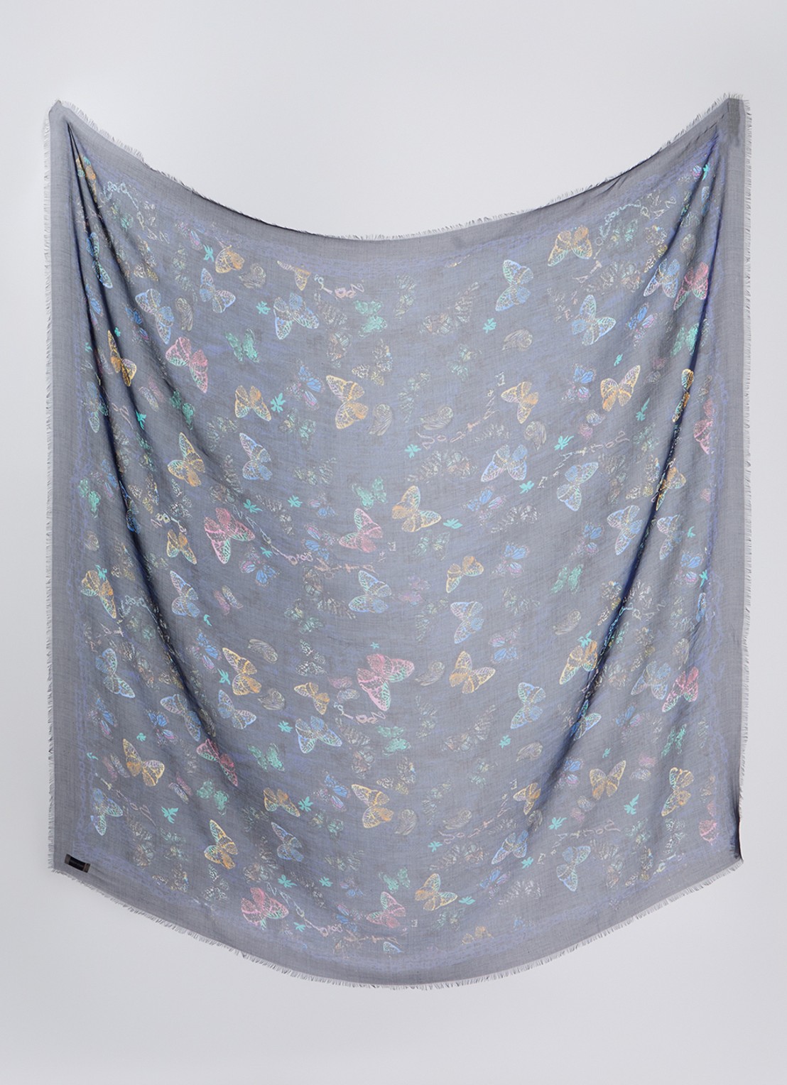 Zadig&Voltaire Kerry Butterfly sjaal met print 135 cm x 135 cm - detail 2 donkerblauw