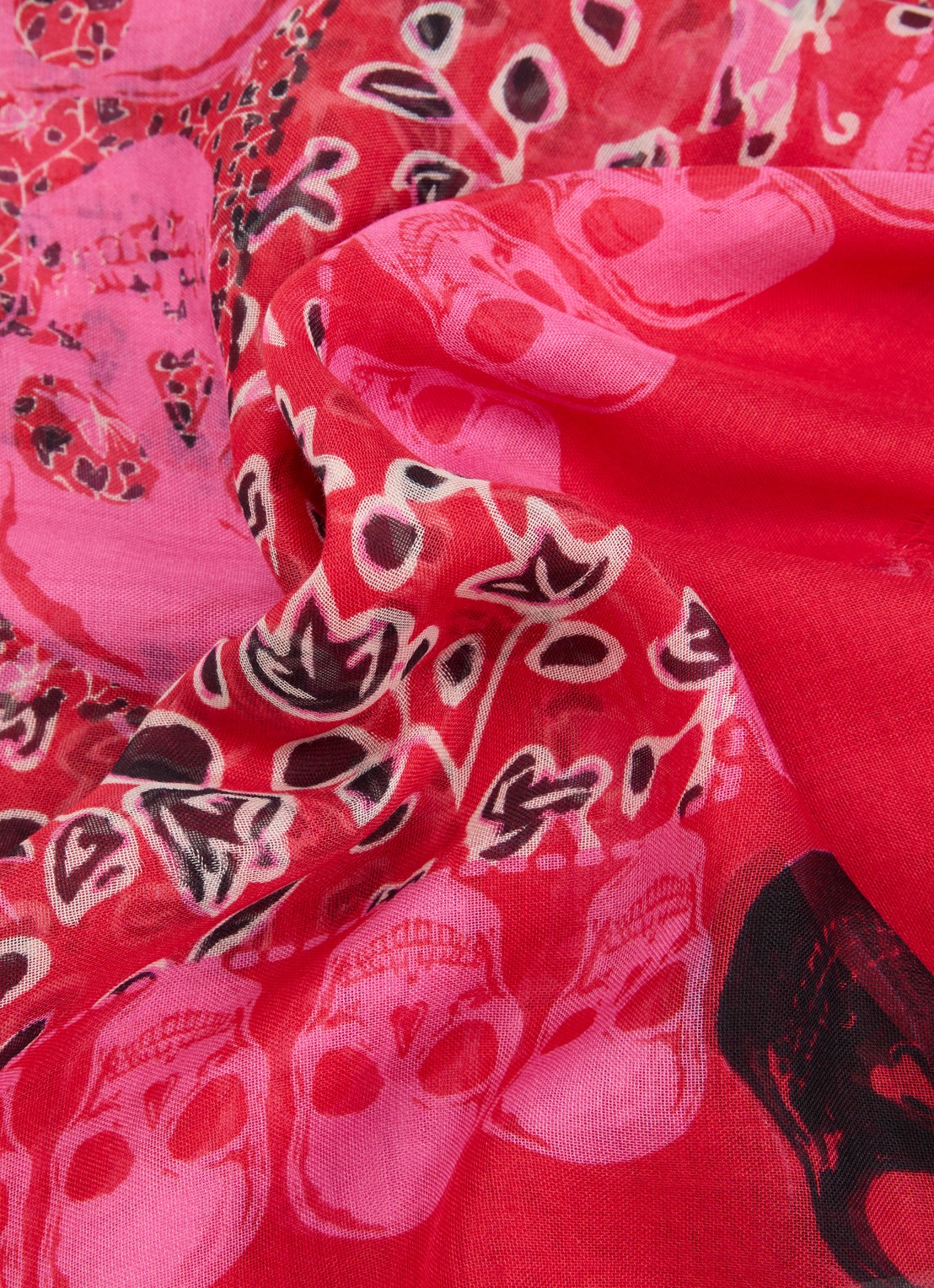 Zadig&Voltaire Kerry Garden sjaal met print 135 x 135 cm - detail 2 fuchsia