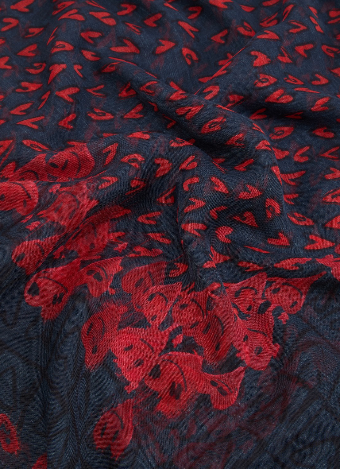 Zadig&Voltaire Kerry Hearts sjaal met print 135 x 135 cm - detail 2 donkerblauw