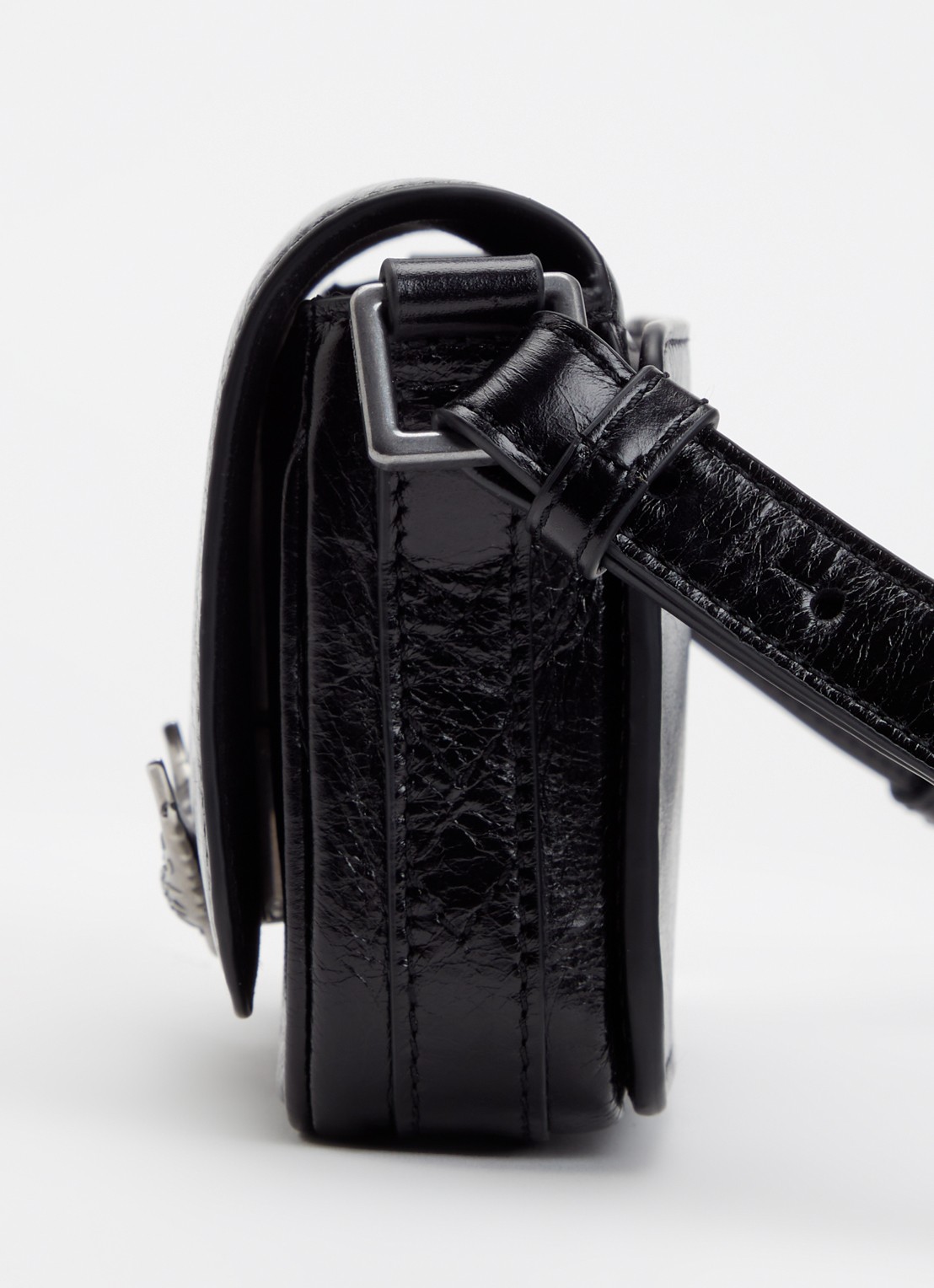 Zadig&Voltaire Le Zazi crossbodytas van kalfsleer met verstelbare schouderriem - detail 4 zwart