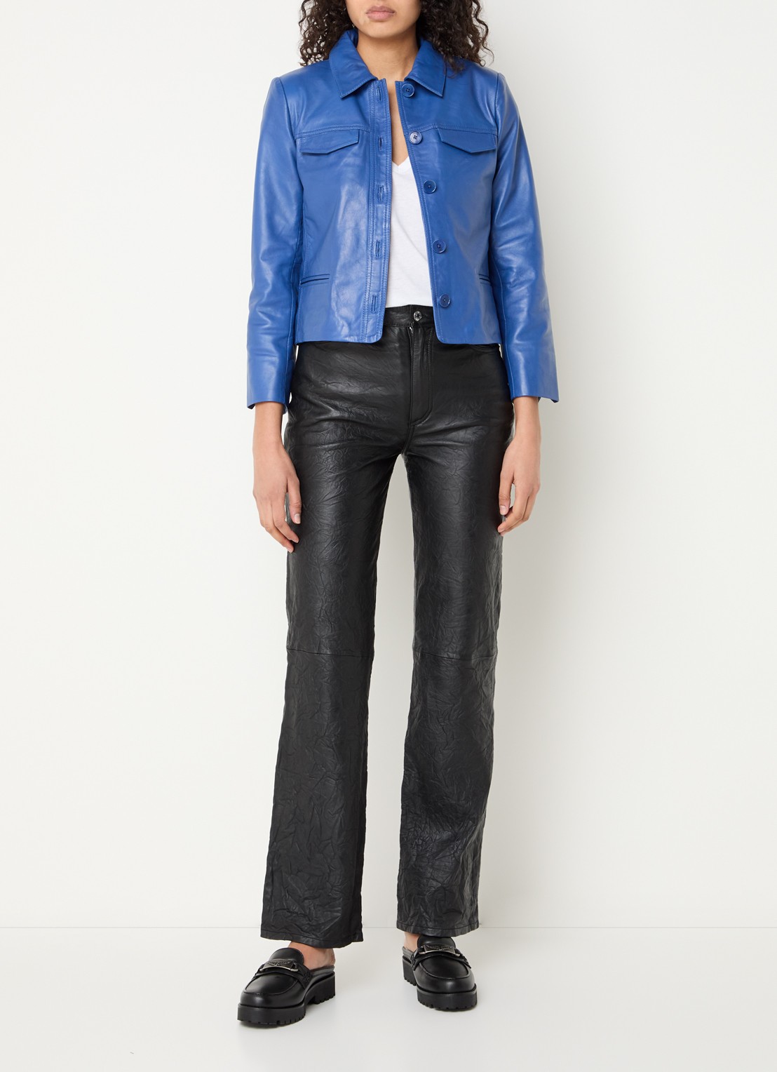 Zadig&Voltaire Liam jack van lamsleer met schoudervulling en paspelzakken - voorkant 2 blauw