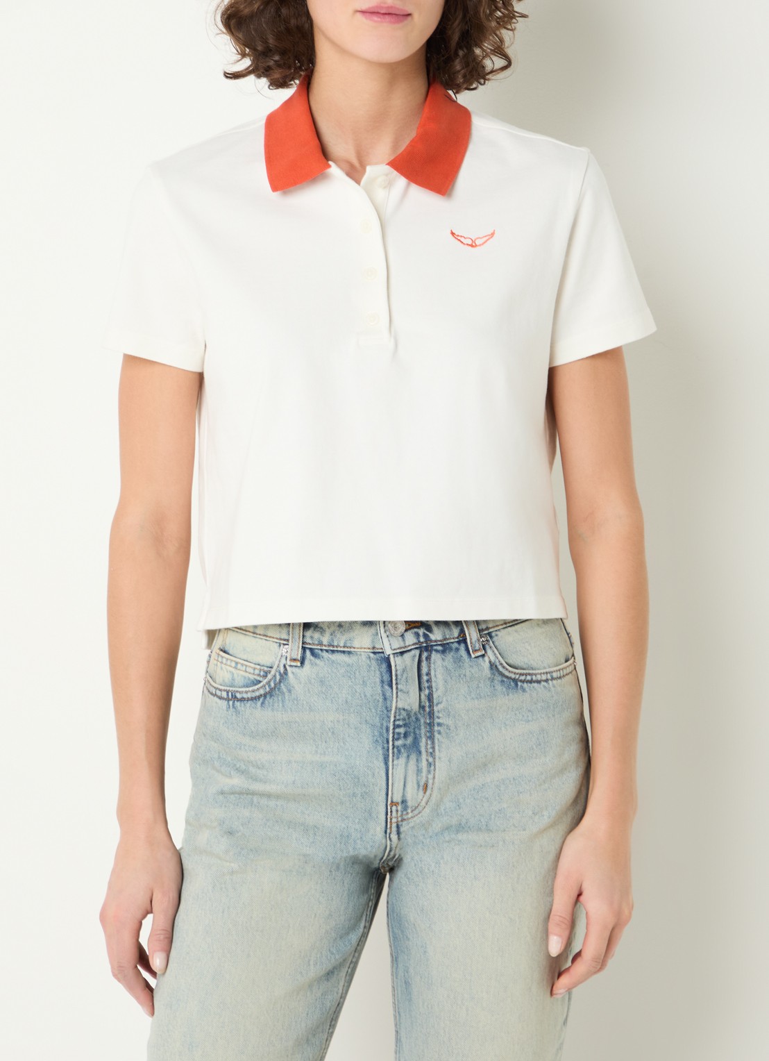 Zadig&Voltaire Mirta cropped polo met logoborduring - detail 4 gebroken wit