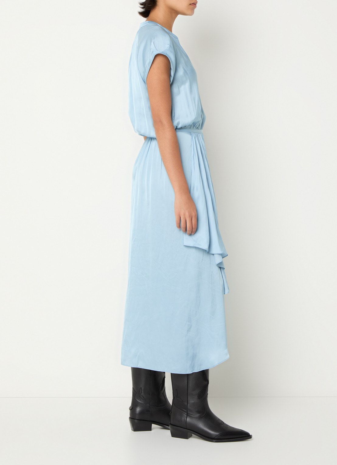 Zadig&Voltaire Randall midi jurk van satijn met asymmetrische zoom - voorkant 2 lichtblauw