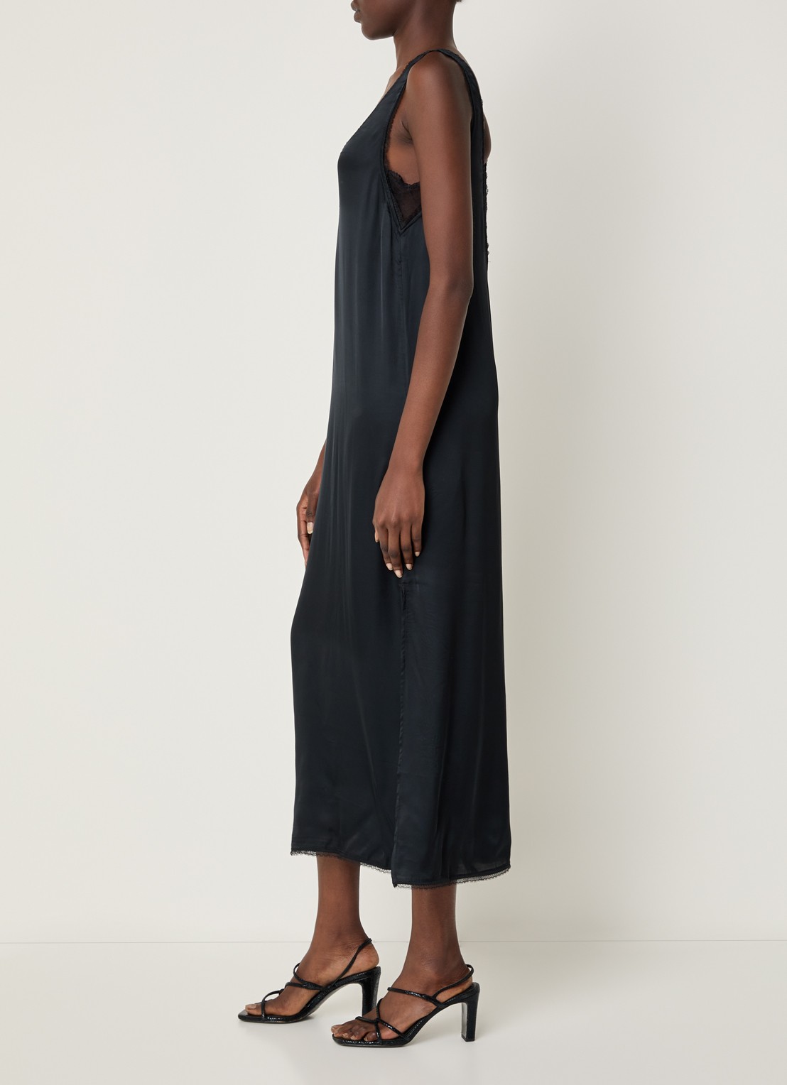 Zadig&Voltaire Renzo midi jurk van satijn met details van kant - voorkant 3 zwart