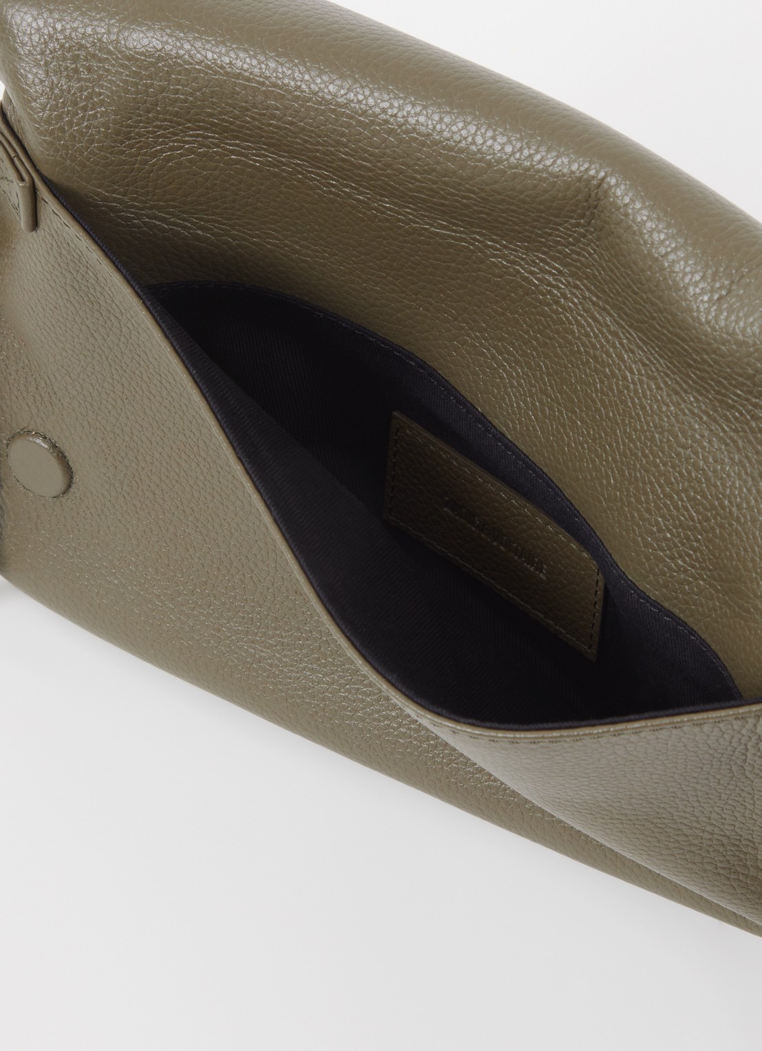 Zadig&Voltaire Rock Grained clutch van leer - detail 5 legergroen