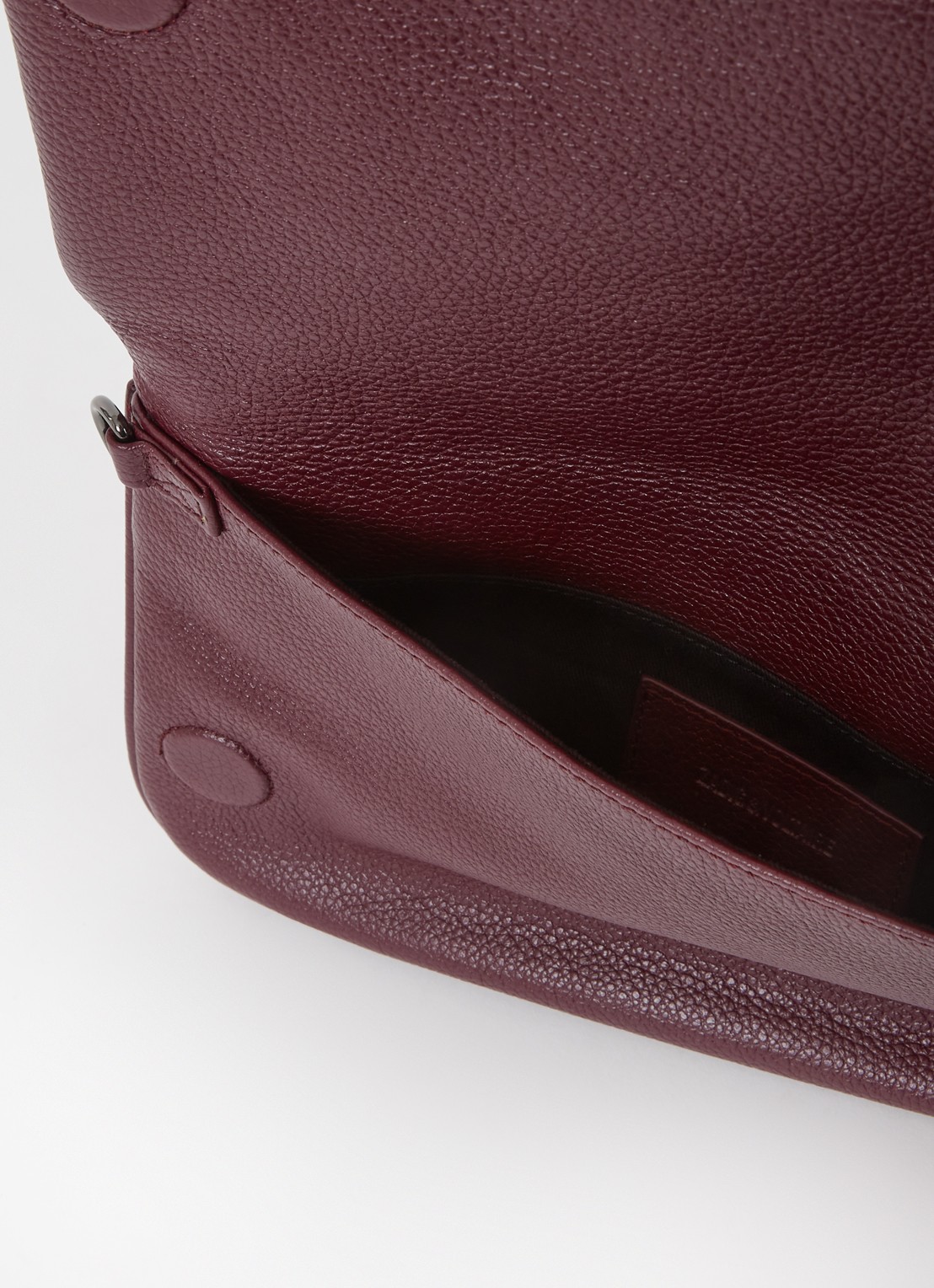 Zadig&Voltaire Rock Grained clutch van leer - detail 3 aubergine
