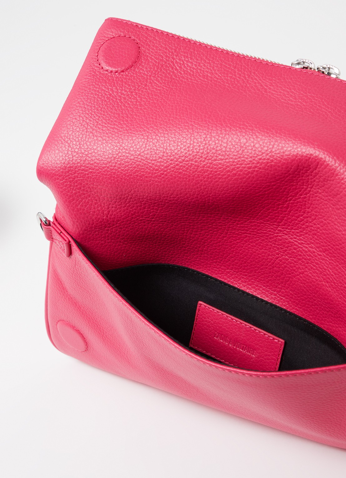 Zadig&Voltaire Rock Grained clutch van leer - detail 2 fuchsia