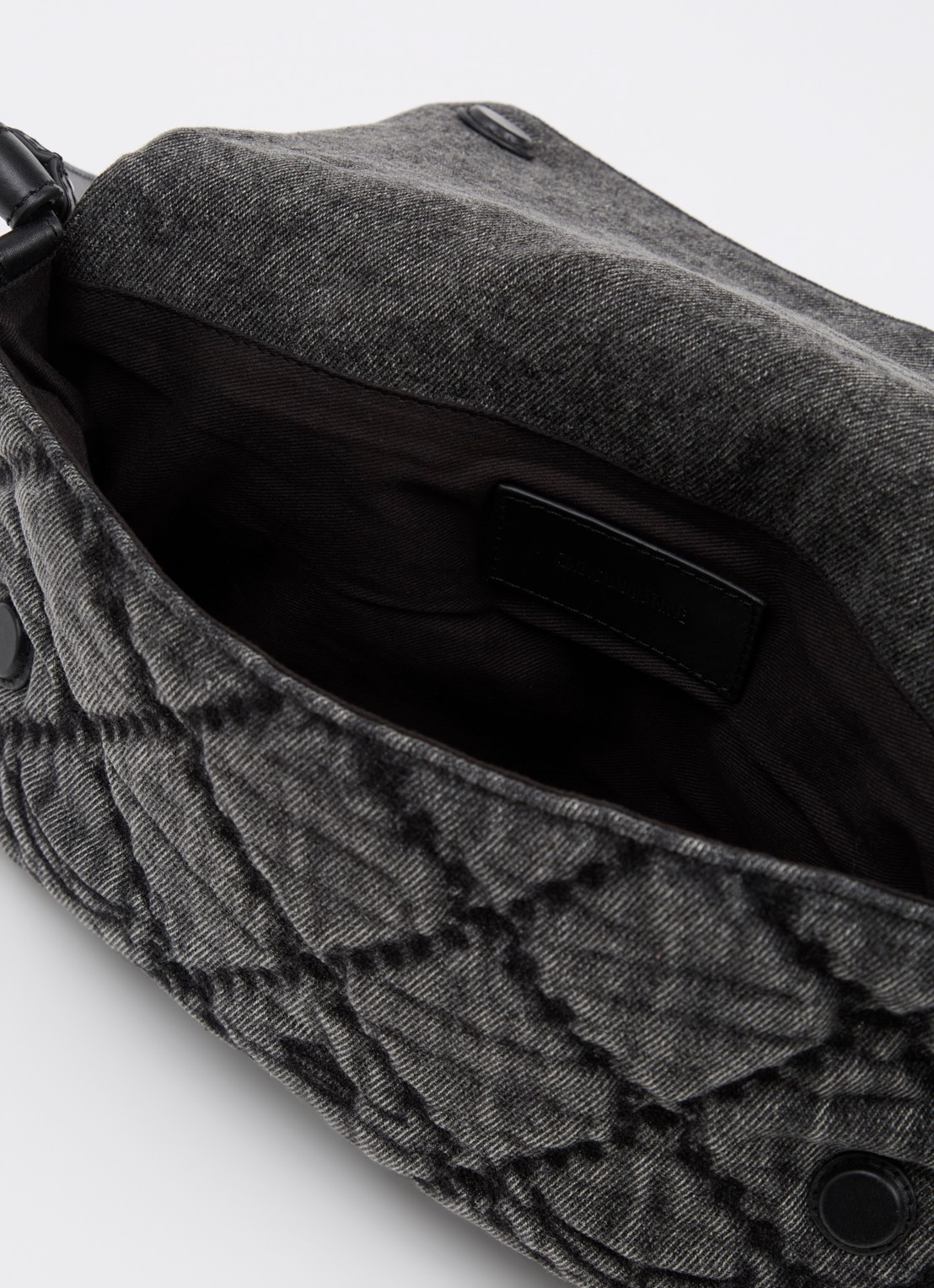 Zadig&Voltaire Rock II schoudertas met quilt patroon en afneembare schouderriem - detail donkergrijs