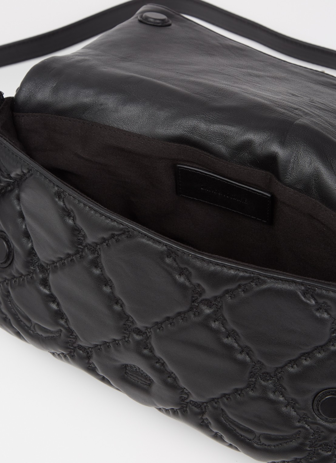 Zadig&Voltaire Rock II schoudertas van lamsleer met quilt patroon  - detail zwart