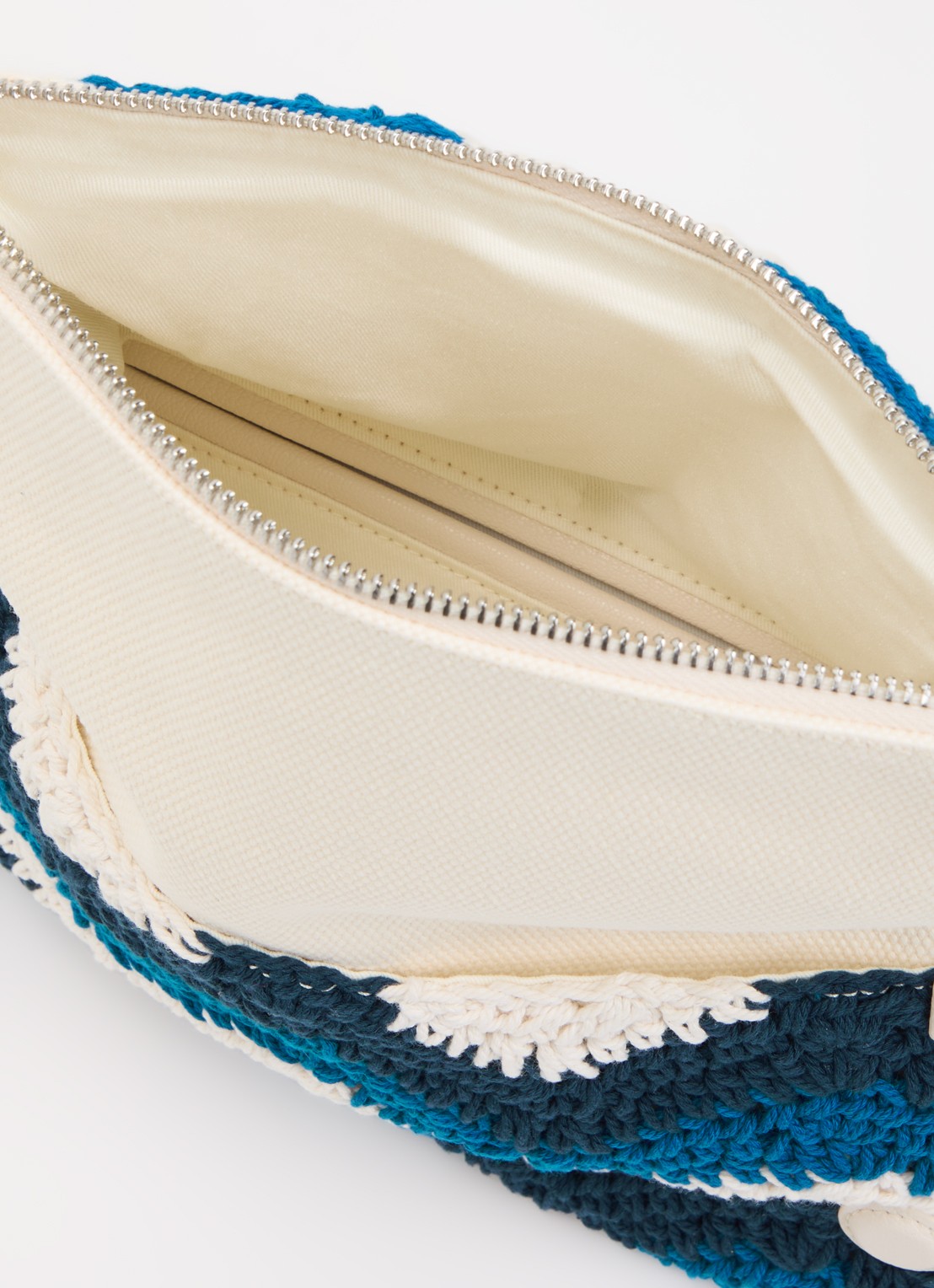Zadig&Voltaire Rock macramé clutch met afneembare schouderriem  - detail blauw