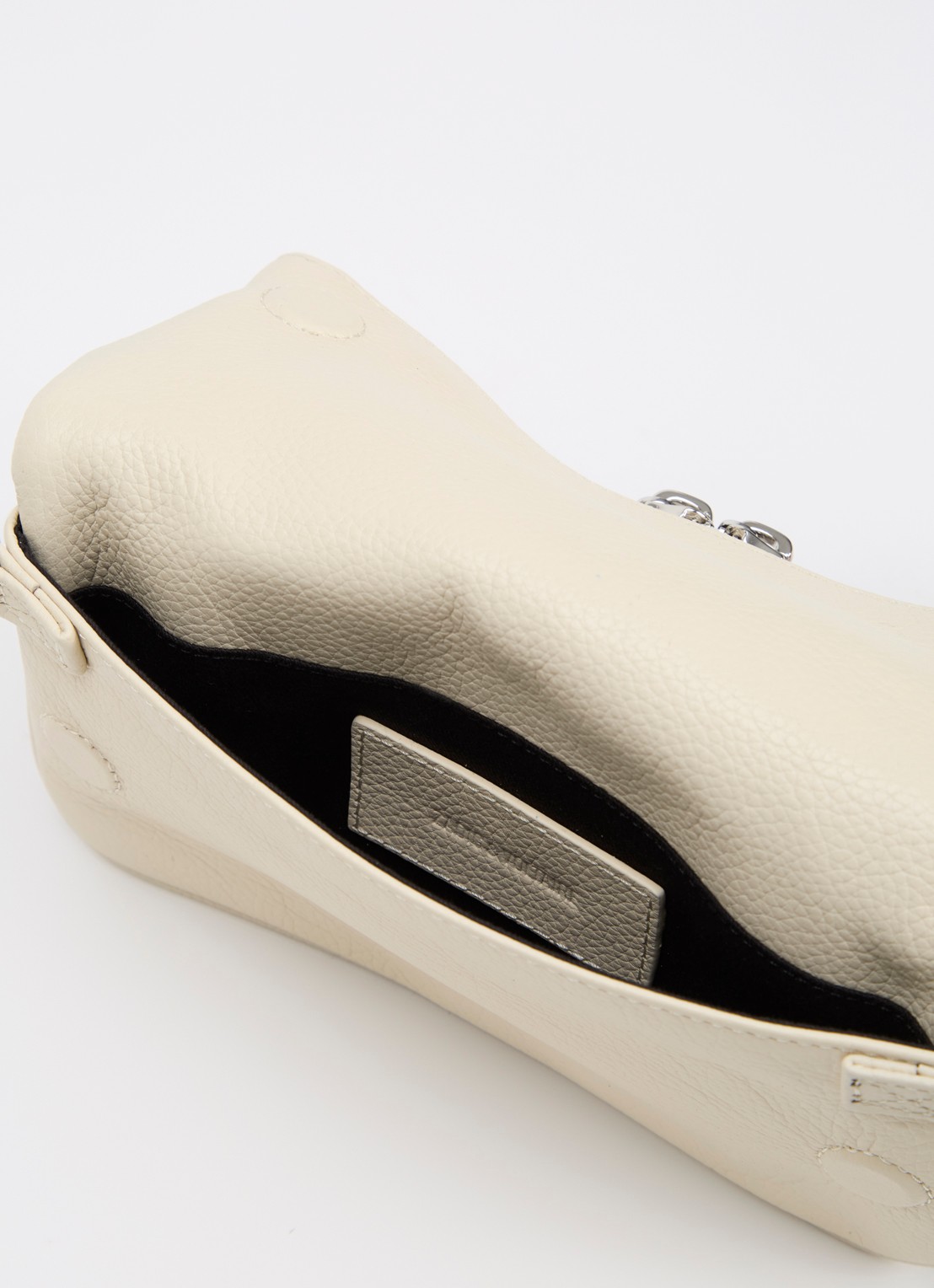 Zadig&Voltaire Rock Nano clutch van leer met afneembare schouderriem - detail 5 creme