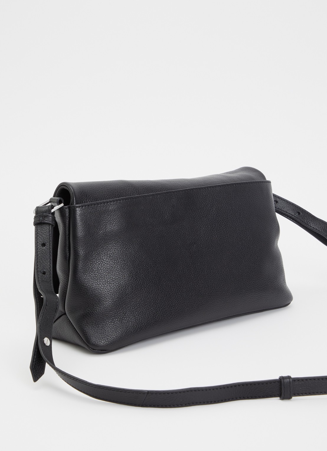 Zadig&Voltaire Rocky II schoudertas van leer met logo - achterkant diepzwart