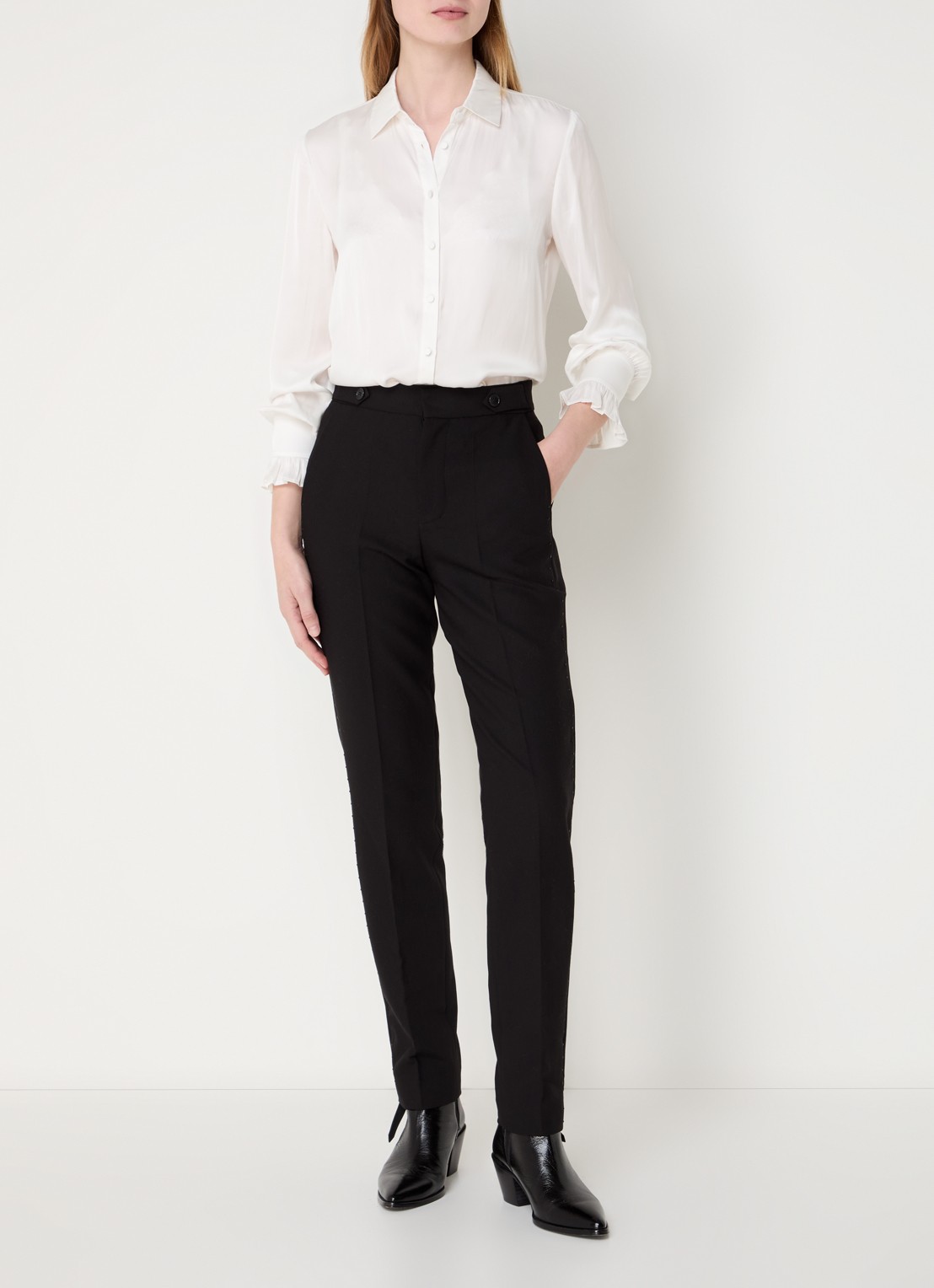 Zadig&Voltaire Thely blouse van satijn met ruches - voorkant 2 gebroken wit