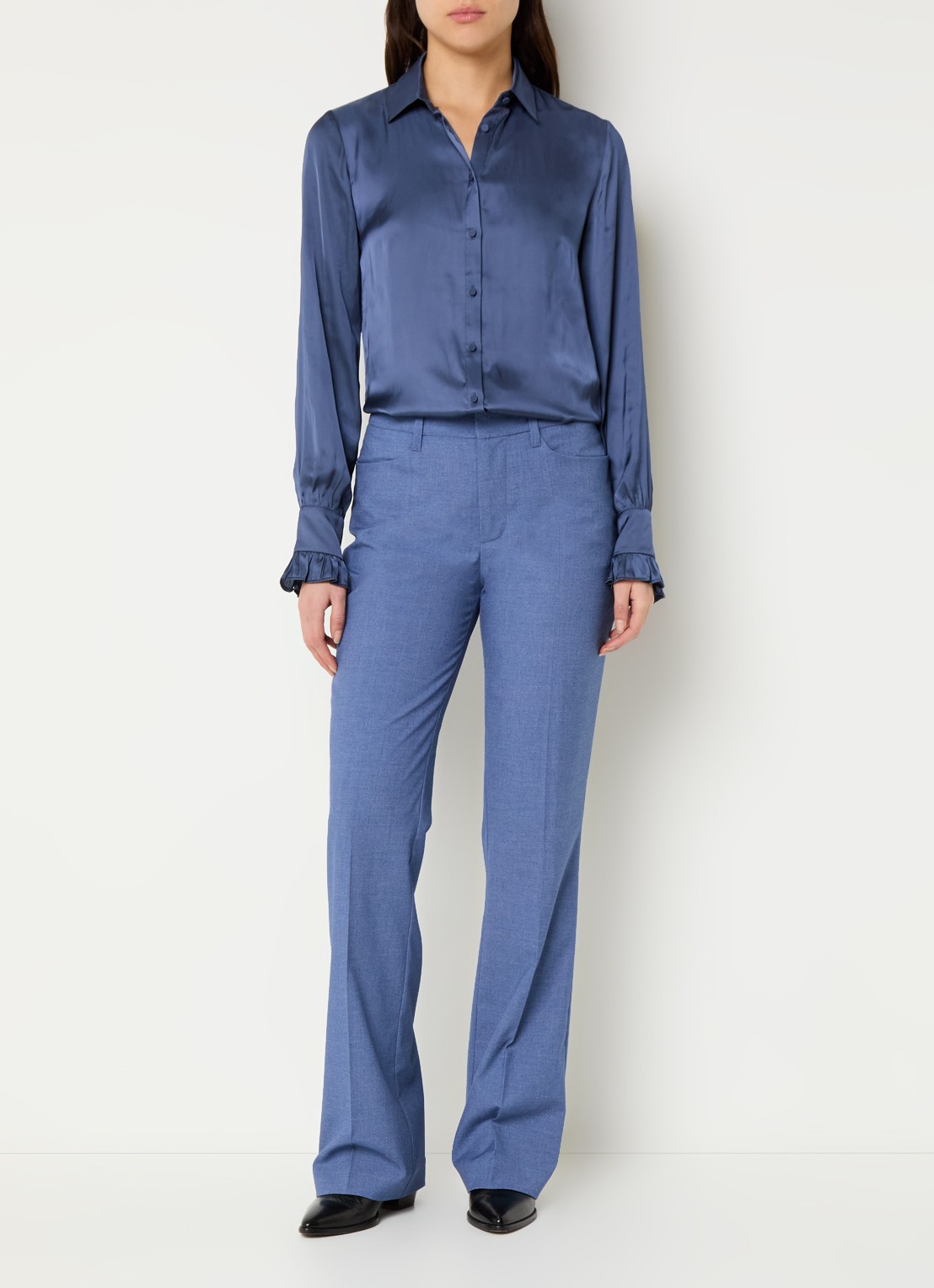 Zadig&Voltaire Thely blouse van satijn met ruches - voorkant 3 staalblauw