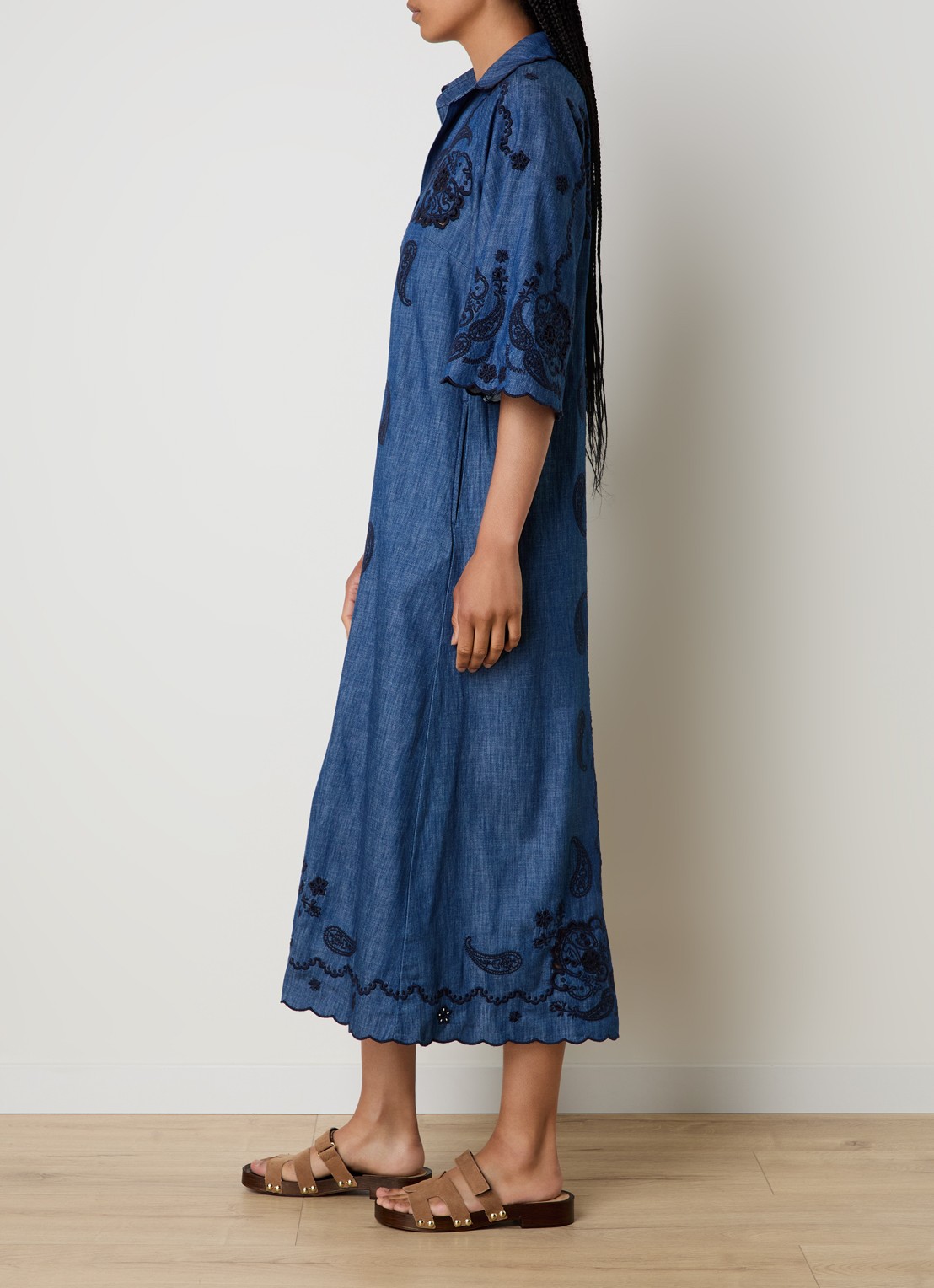 Zimmermann Aster midi denim jurk met borduring - voorkant 3 indigo