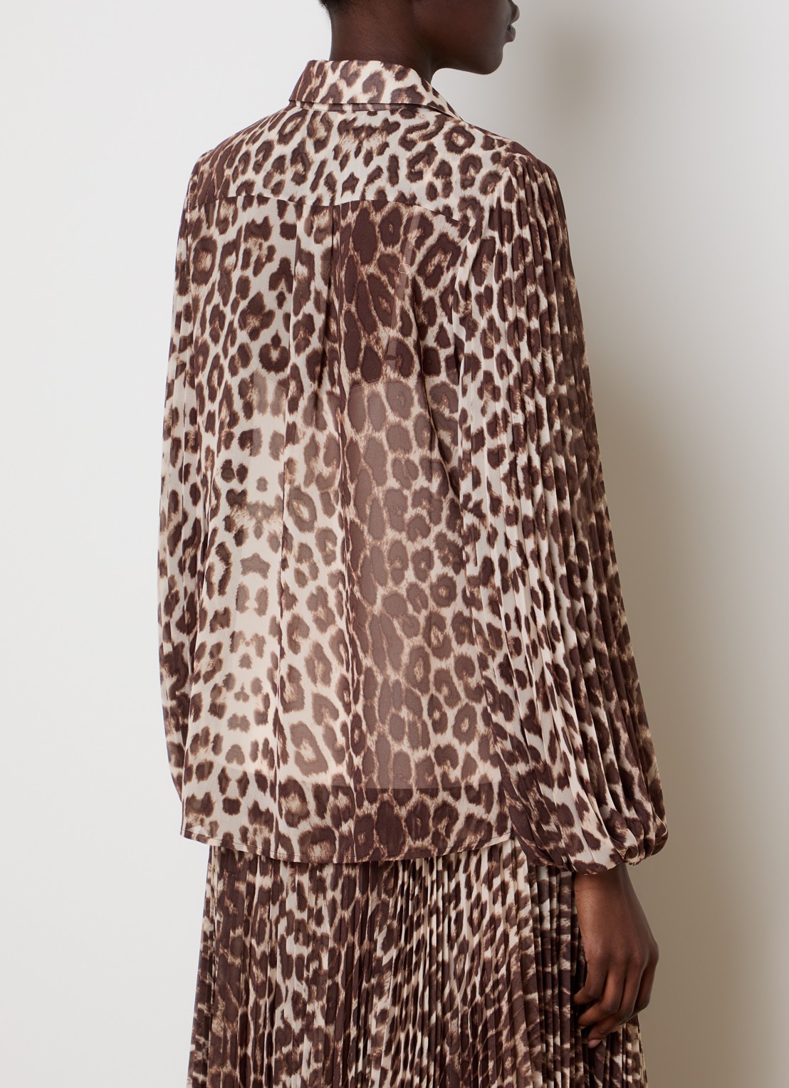 Zimmermann Sunray blouse met panterprint - achterkant bruin