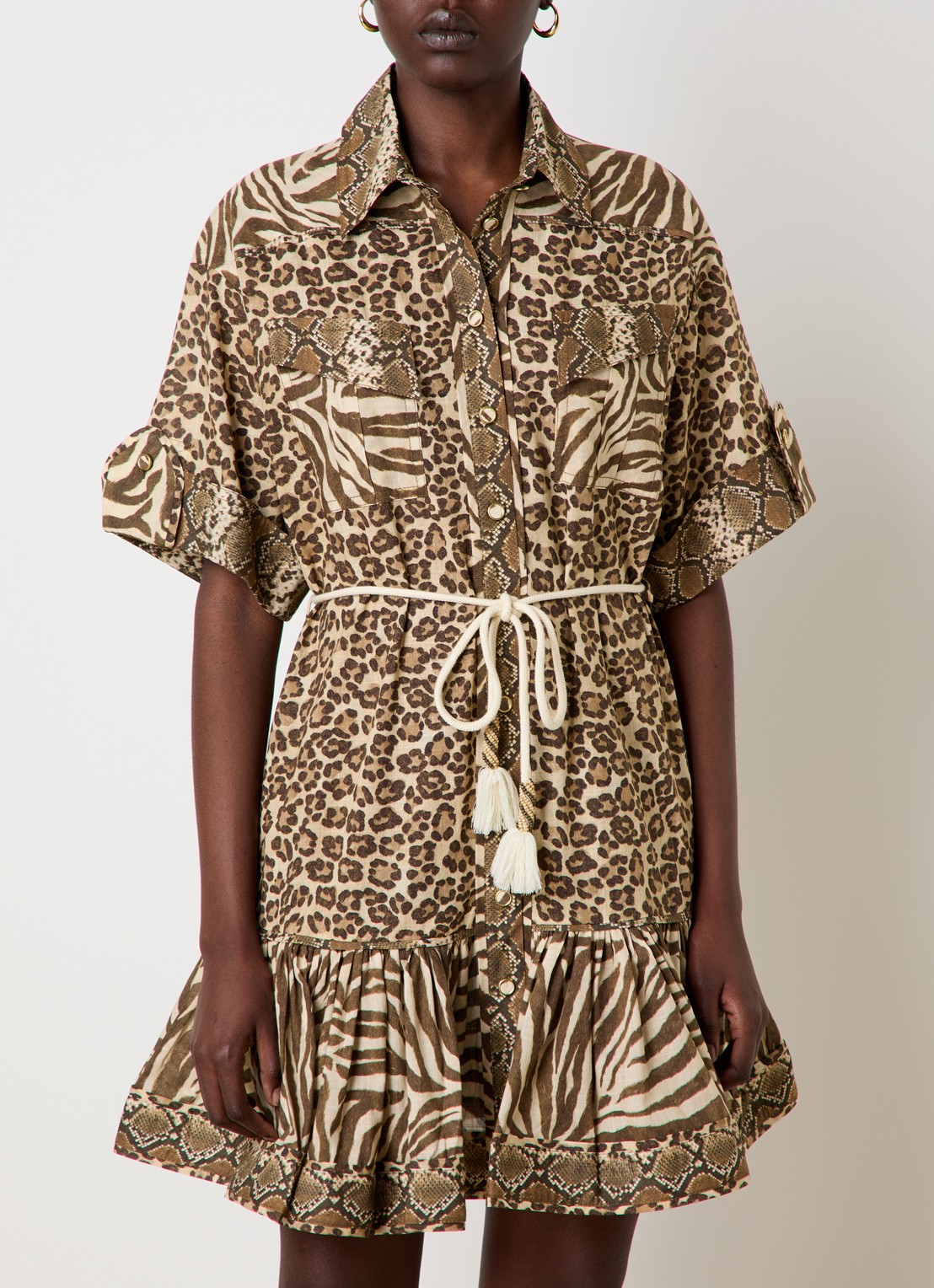 Zimmermann Wanderlust mini blousejurk met dierenprint en strikceintuur - detail camel