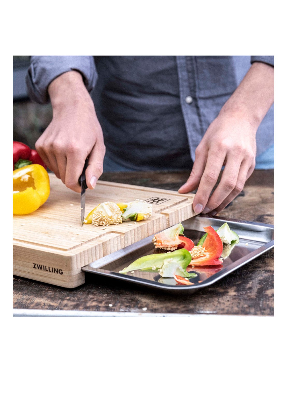 Zwilling Barbecue 2-in-1 snijplank met lade 39 x 30 cm - detail 2 beige