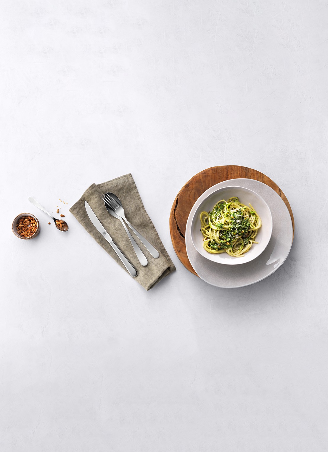 Zwilling Nova bestekset 24-delig - achterkant zilver