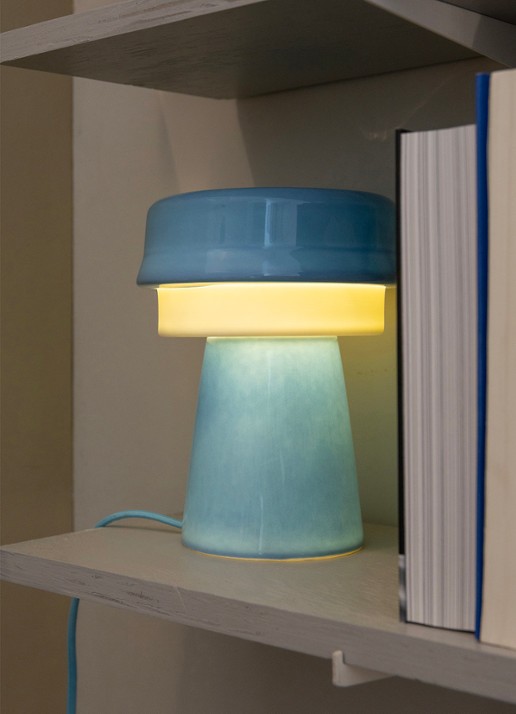 &Klevering Tafellamp met hoed 20 cm  - detail blauw