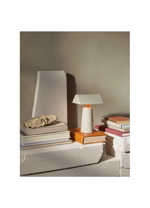 &Tradition Caret MF1 tafellamp 22 x 15 x 10 cm - detail 3 lichtgrijs