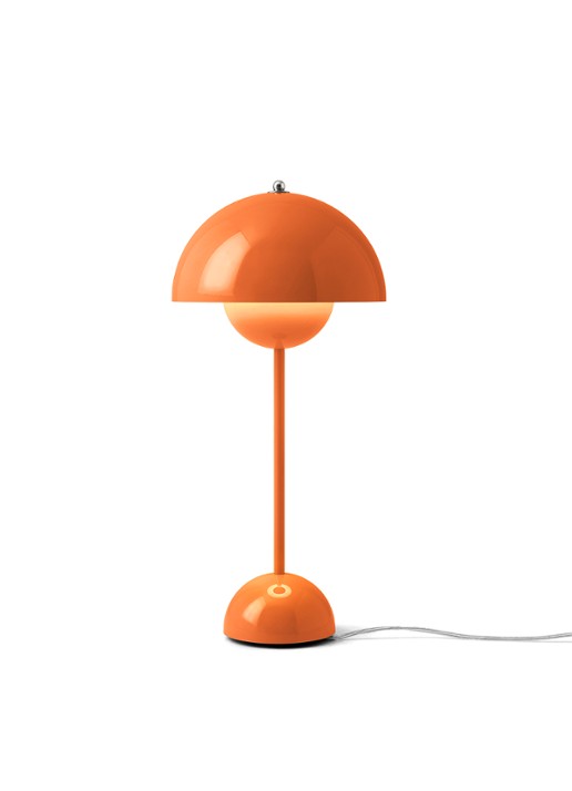 &Tradition Flowerpot VP3 tafellamp 50 cm - voorkant 2 orange