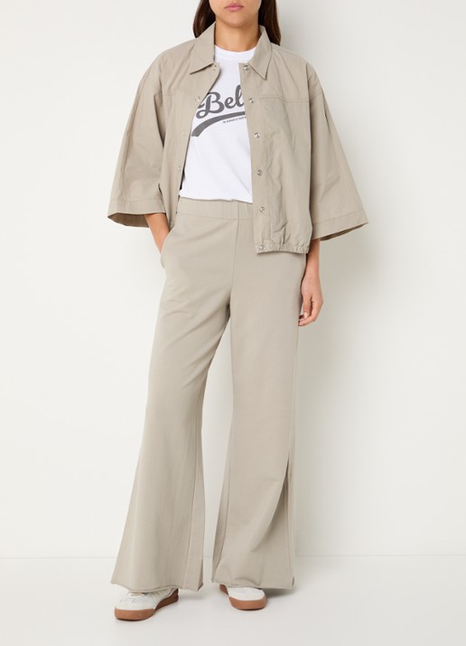 10DAYS Silent high waist wide fit pantalon met steekzakken - voorkant 4 beige