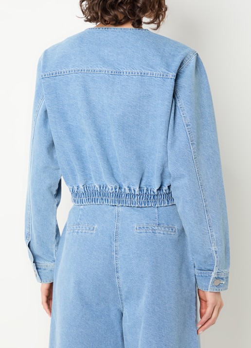 Aaiko Fallon cropped spijkerjas met ronde hals - achterkant 3 indigo