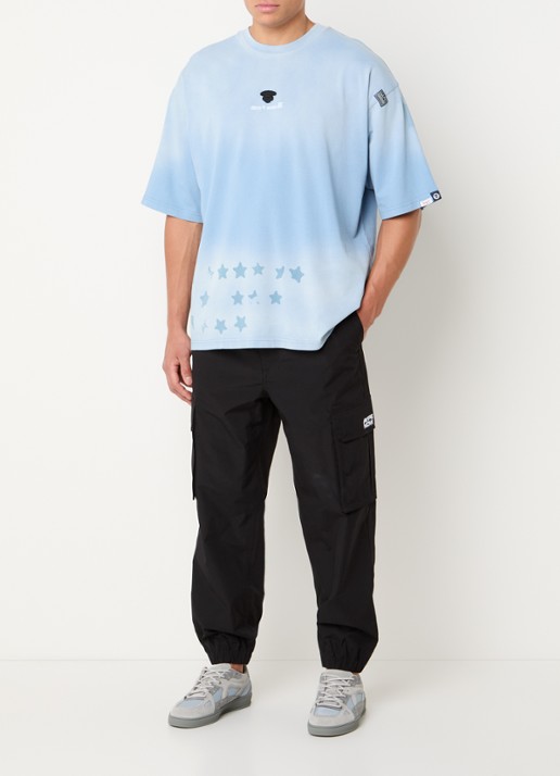 Aape Tapered fit cargobroek met klepzakken - voorkant 5 zwart