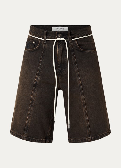 about:blank Wide fit korte broek van denim met verwassen afwerking - voorkant 3 donkerbruin