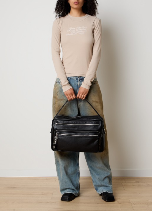 Acne Studios Camero schoudertas van kalfsleer - voorkant 3 zwart
