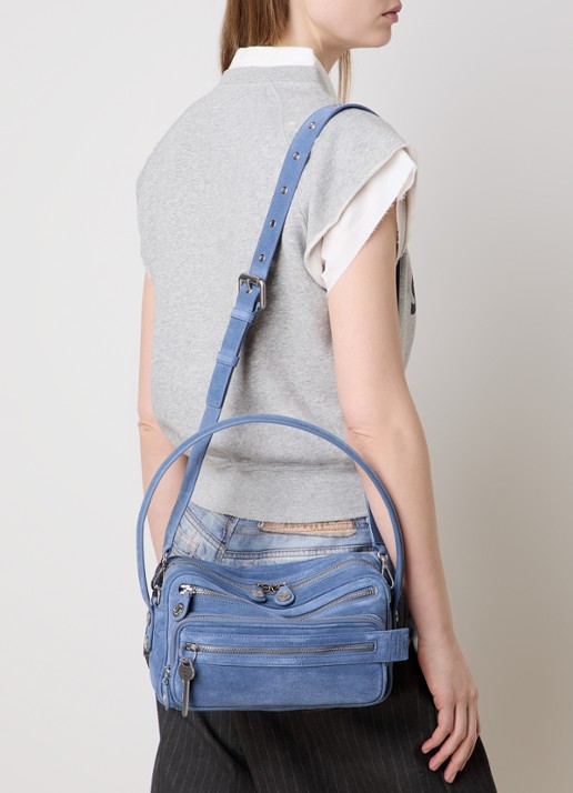 Acne Studios Camero schoudertas van suède met afneembare schouderriem - voorkant 7 lichtblauw