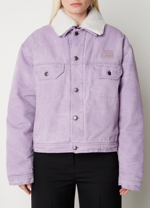 Acne Studios Jack met imitatiebontkraag en klepzakken - achterkant paars