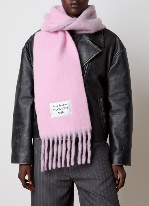 Acne Studios Sjaal in alpaca wolblend 250 x 25 cm - voorkant 2 roze