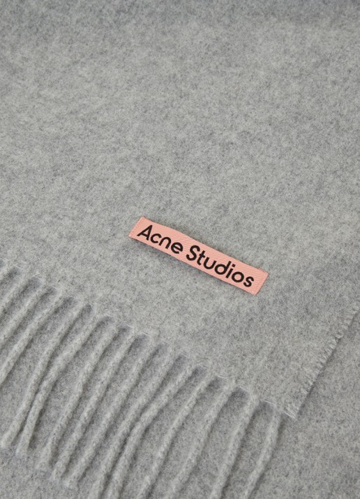Acne Studios Sjaal van wol 200 x 45 cm - detail 2 lichtgrijs