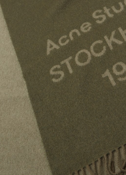 Acne Studios Sjaal van wol met logoprint 180 x 40 cm - detail 2 legergroen