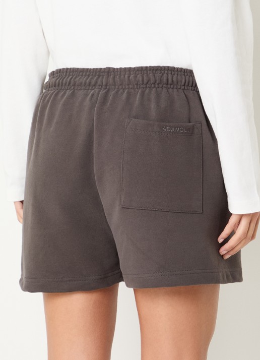 Adanola High waist wide fit korte joggingbroek met steekzakken - achterkant bruin