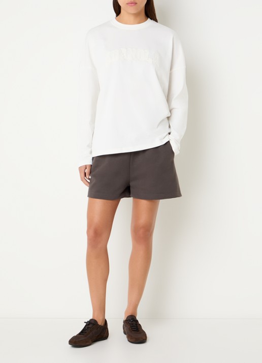 Adanola Longsleeve met logoborduring - voorkant 3 gebroken wit