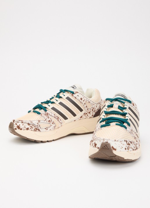 Adidas Adistar Control 5 sneaker met mesh details - detail creme