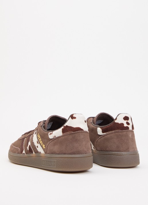 Adidas Handball Spezial sneaker van suède met dierenprint - achterkant 4 bruin