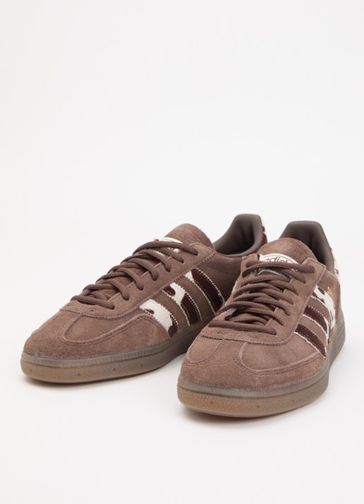 Adidas Handball Spezial sneaker van suède met dierenprint - detail bruin