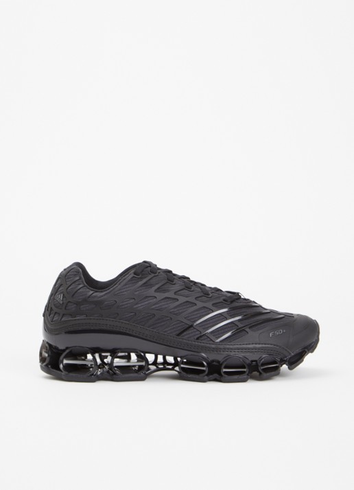 Adidas Megaride F50 sneaker met mesh details
