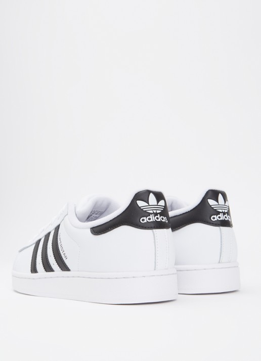 Adidas Superstar sneaker van leer met logo - achterkant 2 wit