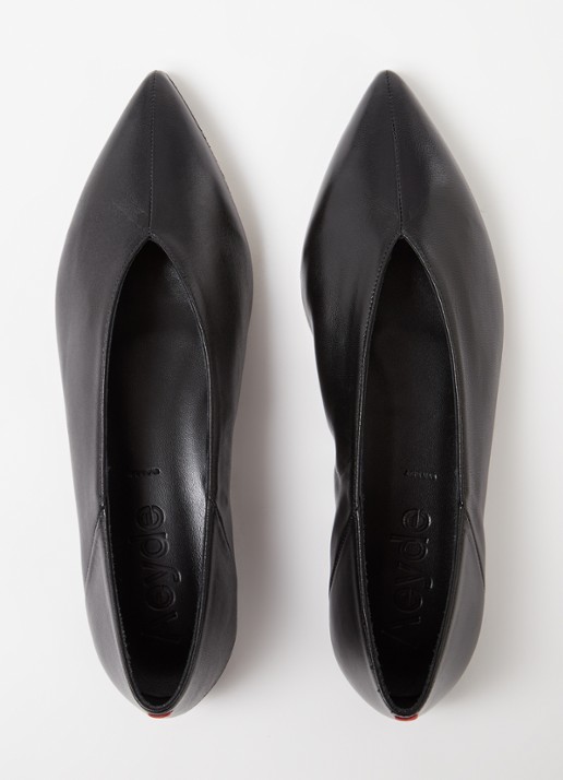 Aeyde Moa ballerina van leer - detail 2 zwart