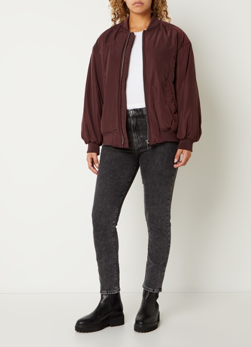 Airforce Bobby bomberjack met logo - voorkant 2 aubergine