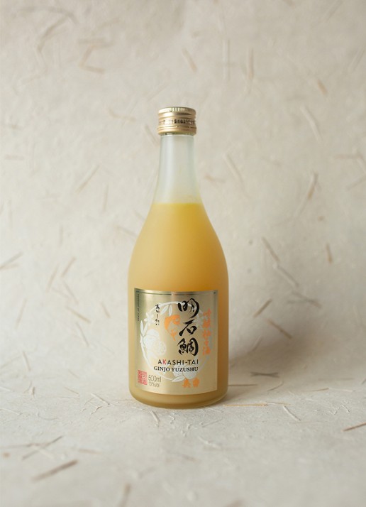 Akashi Tai Ginjo Yuzushu sake 500 ml - voorkant 2 undefined